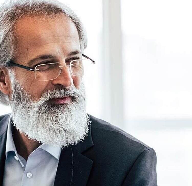 Do whistleblowing protections extend to external job applicants?